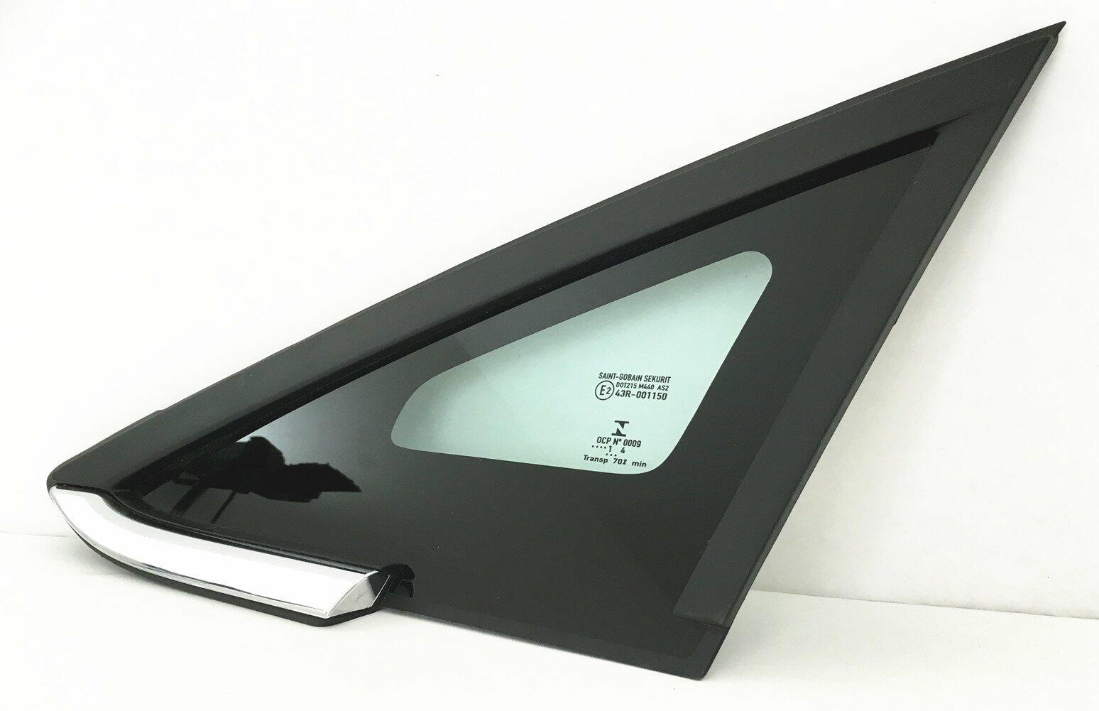 OEM Chrome Moulding Style Driver Left Side Front Vent Window Vent Glass Compatible with Ford Fiesta 2011-2019 Models