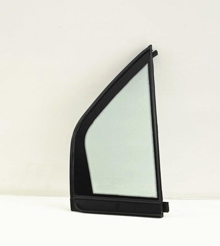 Passenger Right Side Rear Vent Window Vent Glass Compatible with Ford Freestyle/Taurus X 2005-2009 Models