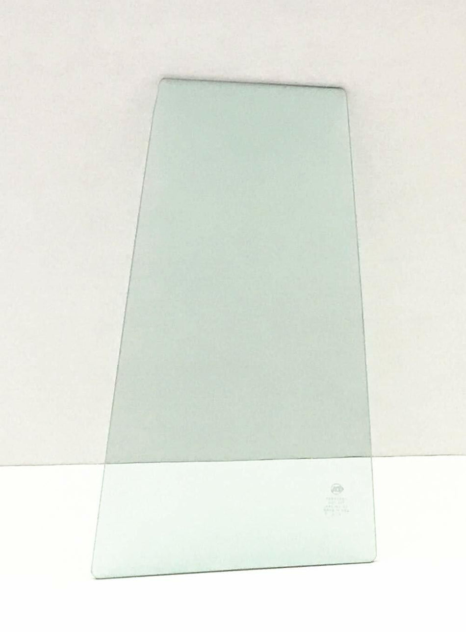 Driver Left Side Rear Vent Window Vent Glass Compatible with Toyota RAV4 1996-2000 4 Door Models