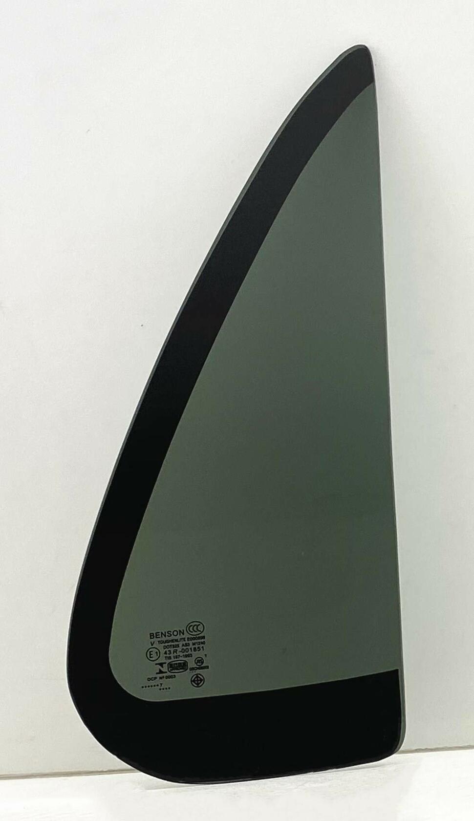 Passenger Right Side Rear Vent Window Vent Glass Compatible with GMC Envoy 1998-2001/GMC Jimmy 1995-2001/Chevrolet Blazer 1995-2005/Oldsmobile Bravada 1996-2001 4 Door Models