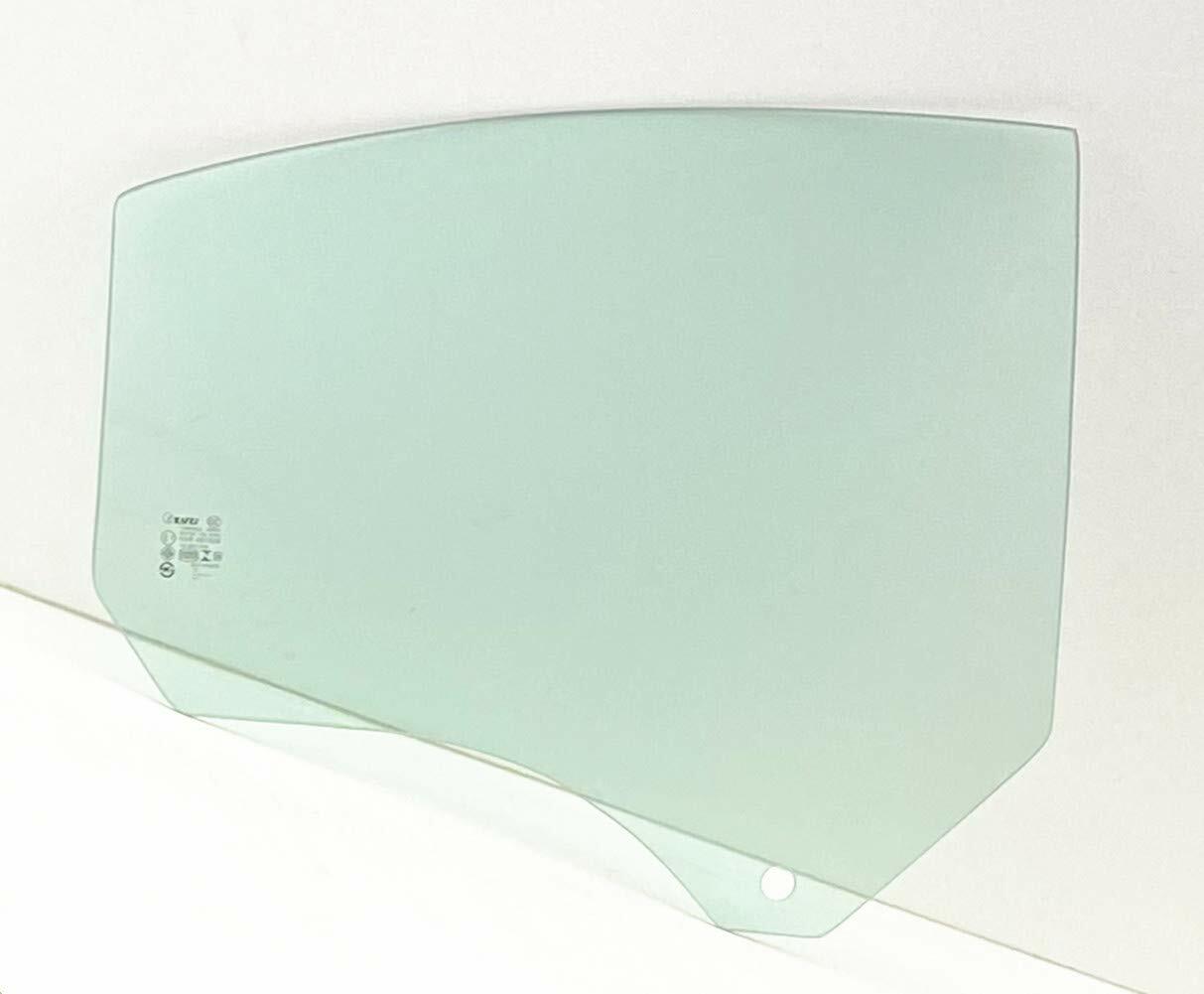 Passenger Right Side Rear Door Window Door Glass Compatible with Mercedes Benz CLA250 / CLA45AMG 2014-2019 Models