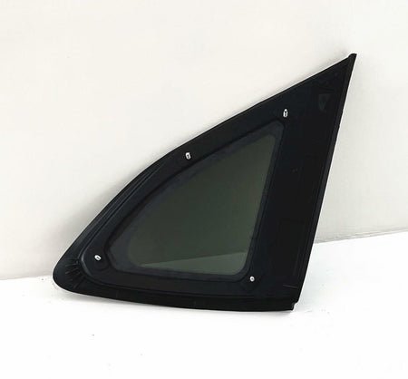 Chrome Moulding Style Driver Left Side Rear Quarter Window Quarter Glass Compatible with Hyundai Tucson 2016-2021 Models