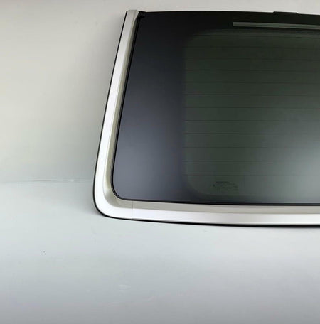 OEM Laminated Chrome Trim Heated Rear Back Tailgate Window Glass Compatible with Jeep Wagoneer / Wagoneer L / Grand Wagoneer / Grand Wagoneer L 2022-2025 Models W/ Feature