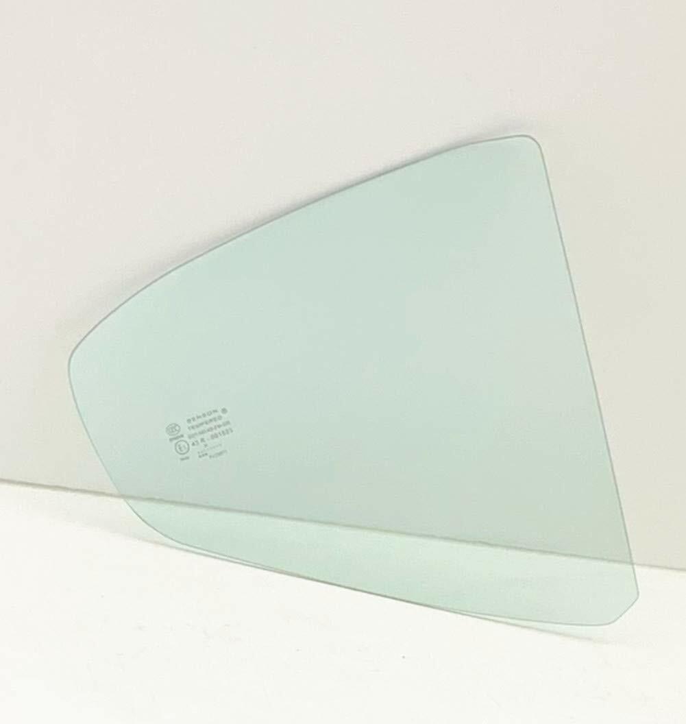 Passenger Right Side Rear Vent Window Vent Glass Compatible with Kia Cadenza 2014-2016 Models