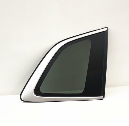 Chrome Molding Factory Privacy Color Passenger Right Side Quarter Window Quarter Glass Compatible with Honda CR-V 2023-2026 Models