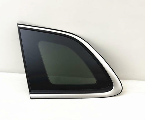 Chrome Molding Style Driver Left Side Quarter Window Quarter Glass Compatible with Jeep Cherokee 2014-2018 Models (Not For Grand Cherokee)