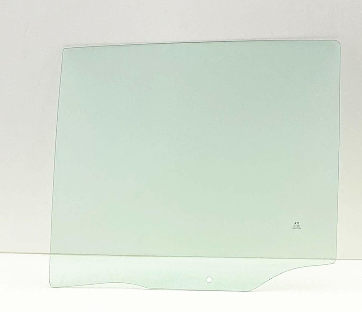 Driver Left Side Rear Door Window Door Glass Compatible with Kia Rondo 2007-2011 Models