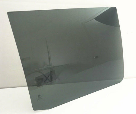 Passenger Right Side Rear Door Window Door Glass Compatible with Toyota Highlander 2001-2007 Models