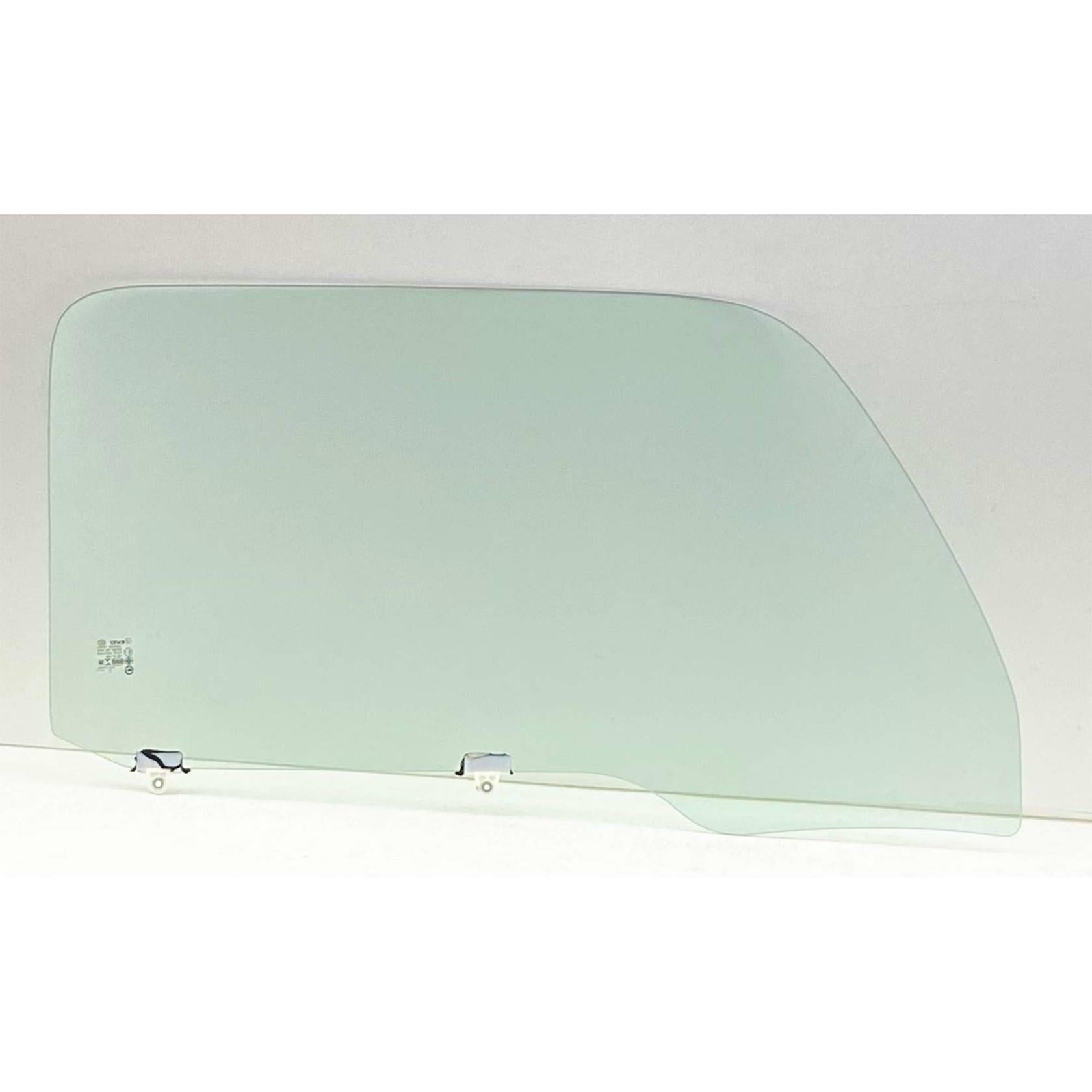 Passenger Right Side Front Door Window Door Glass Compatible with Nissan UD1200 1999-2004 / UD1300 2005-2007 / UD1400 1993-2011 / UD1800CS 1999-2004 Models